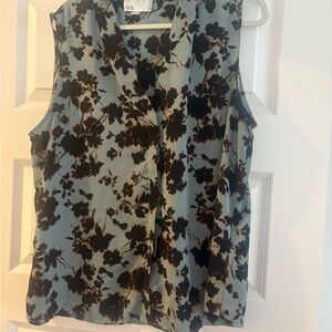 Nordstrom Black and Blue Floral Blouse size 1x